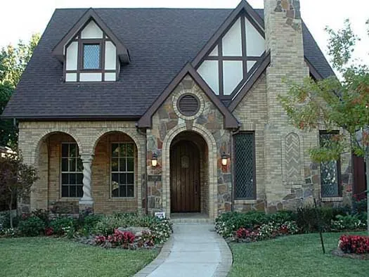 Do you have a plan with a similar exterior that would have master bedroom on ground floor and that i on a crawl?